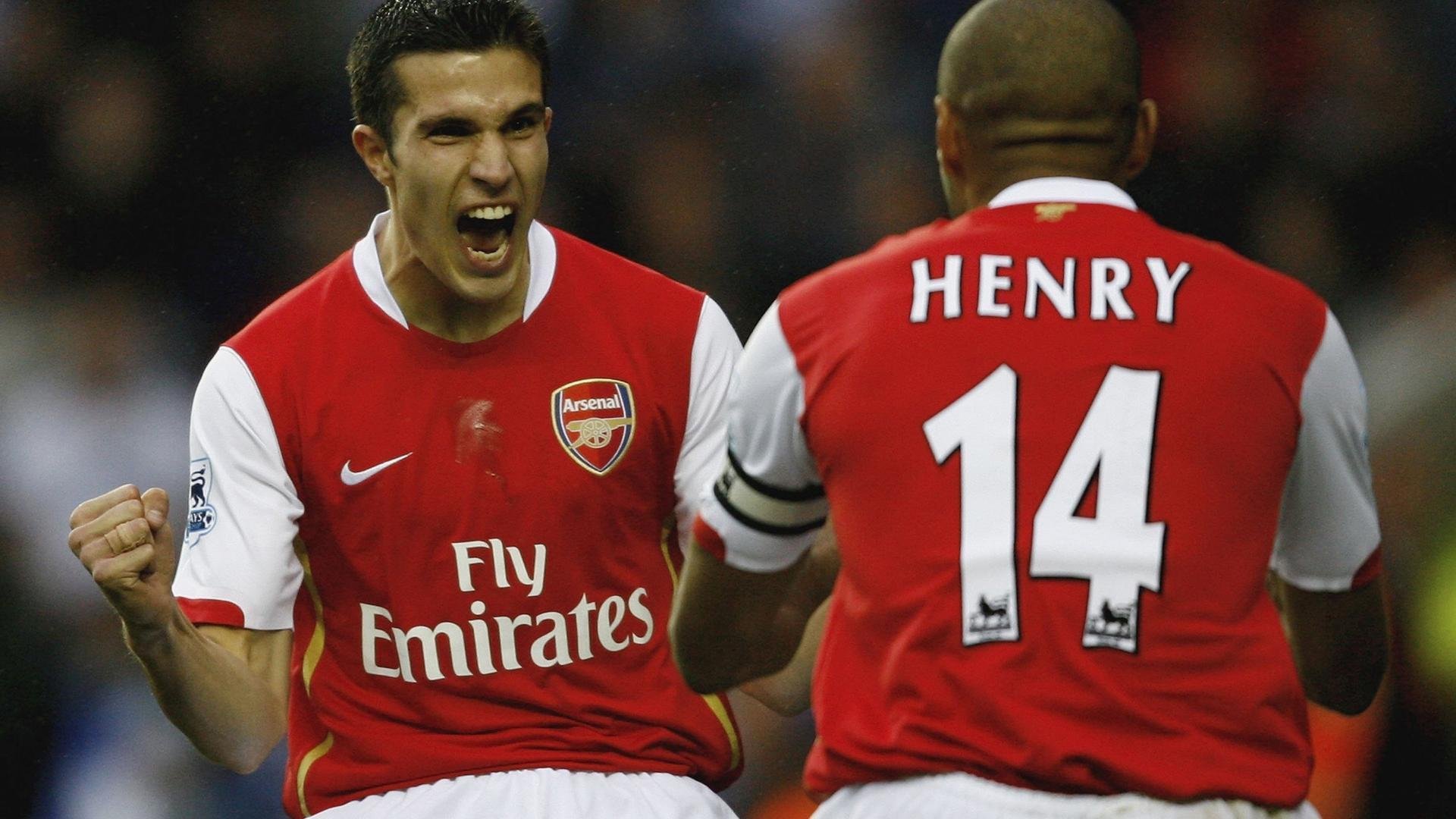 “青训+科普”双轮驱动，青少年体育素养全面提升的产业链逐步形成